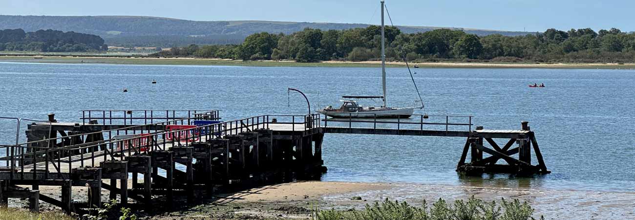 Lone Pine Park close to the beautiful Dorset coast
